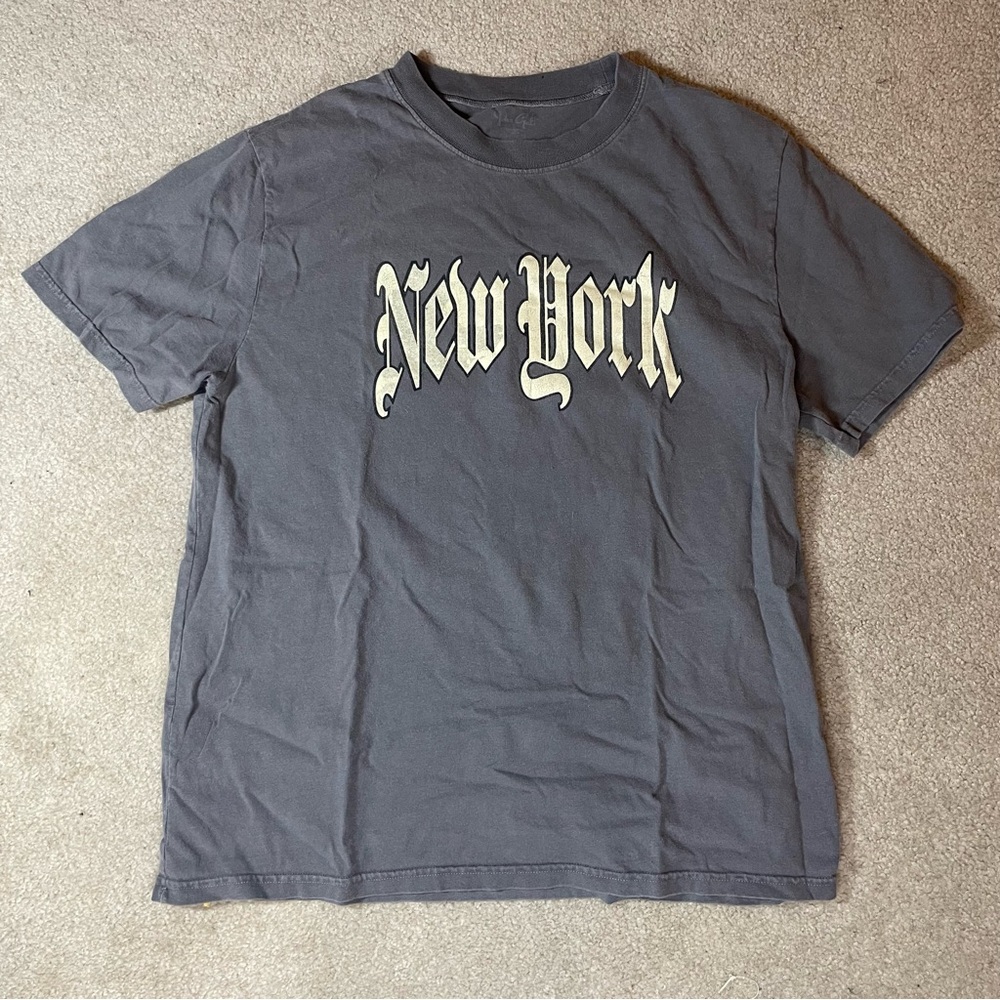 brandy melville vintage new york grey graphic tee barely worn